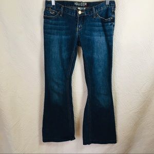 Woman’s size 1 Hollister mid rise flare leg jeans